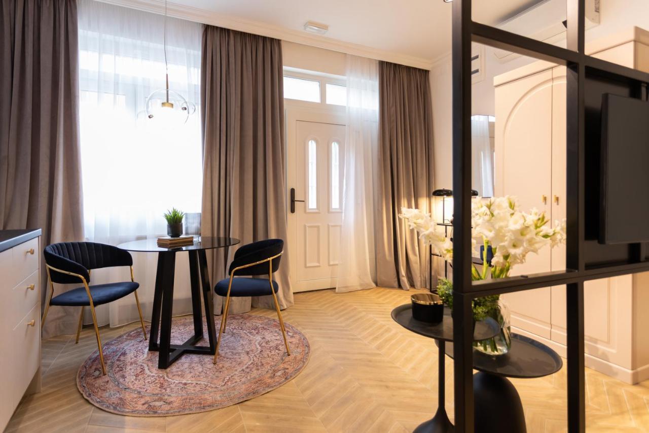 Apartamento Pierrot & Pierrette Mesnicka Zagreb Exterior foto